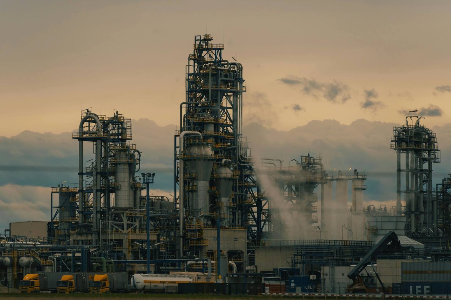 Global Natural Gas Production in 2025: Trends, Statistics, and Insights