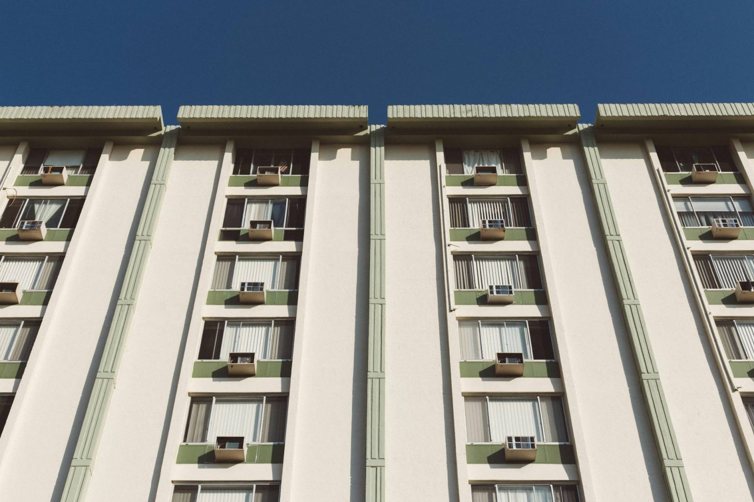 Top 100 countries producing air conditioners for homes in 2025