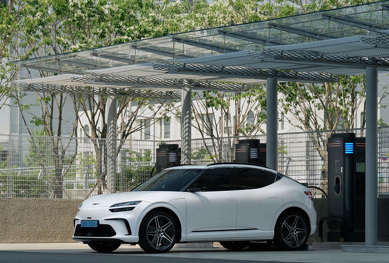 Top 100 Countries by Public EV Chargers per 1,000 EVs, 2025